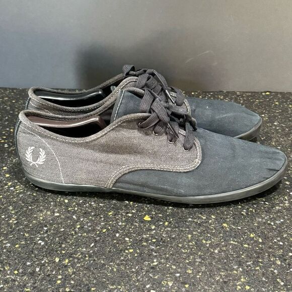 Fred Perry Black/Gray Canvas Retro Sneakers. Size 12. - Picture 7 of 10